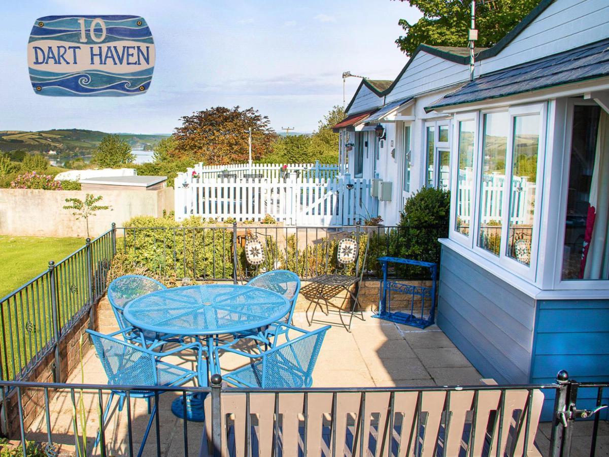 Dart Haven - Cheerful Holiday Bungalow In Galmpton Екстериор снимка
